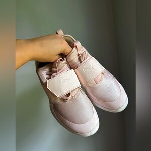 Puma Dare Running Shoes, Pearl, Women's 7.5M